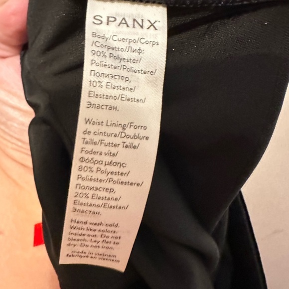 Spanx Velvet Shine Black Gold Metallic Shimmer Leggings Size Small MSRP $110 NWT - Picture 6 of 8